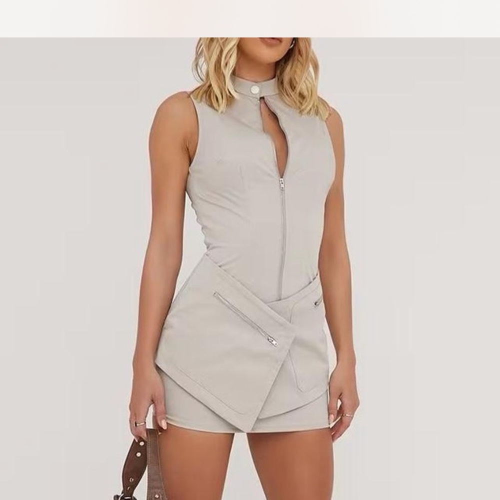 Elegant Cream Sleeveless Dress